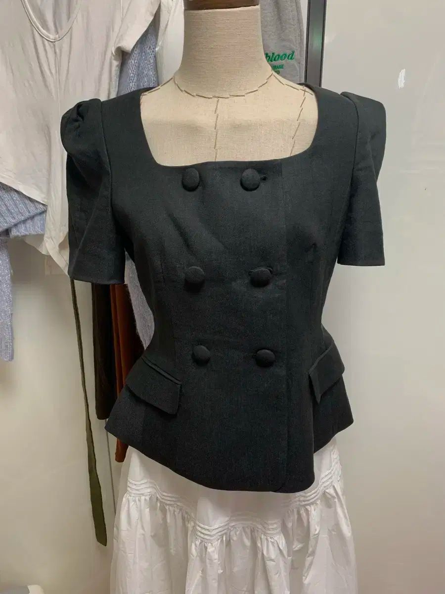 アヴォアボ リネン