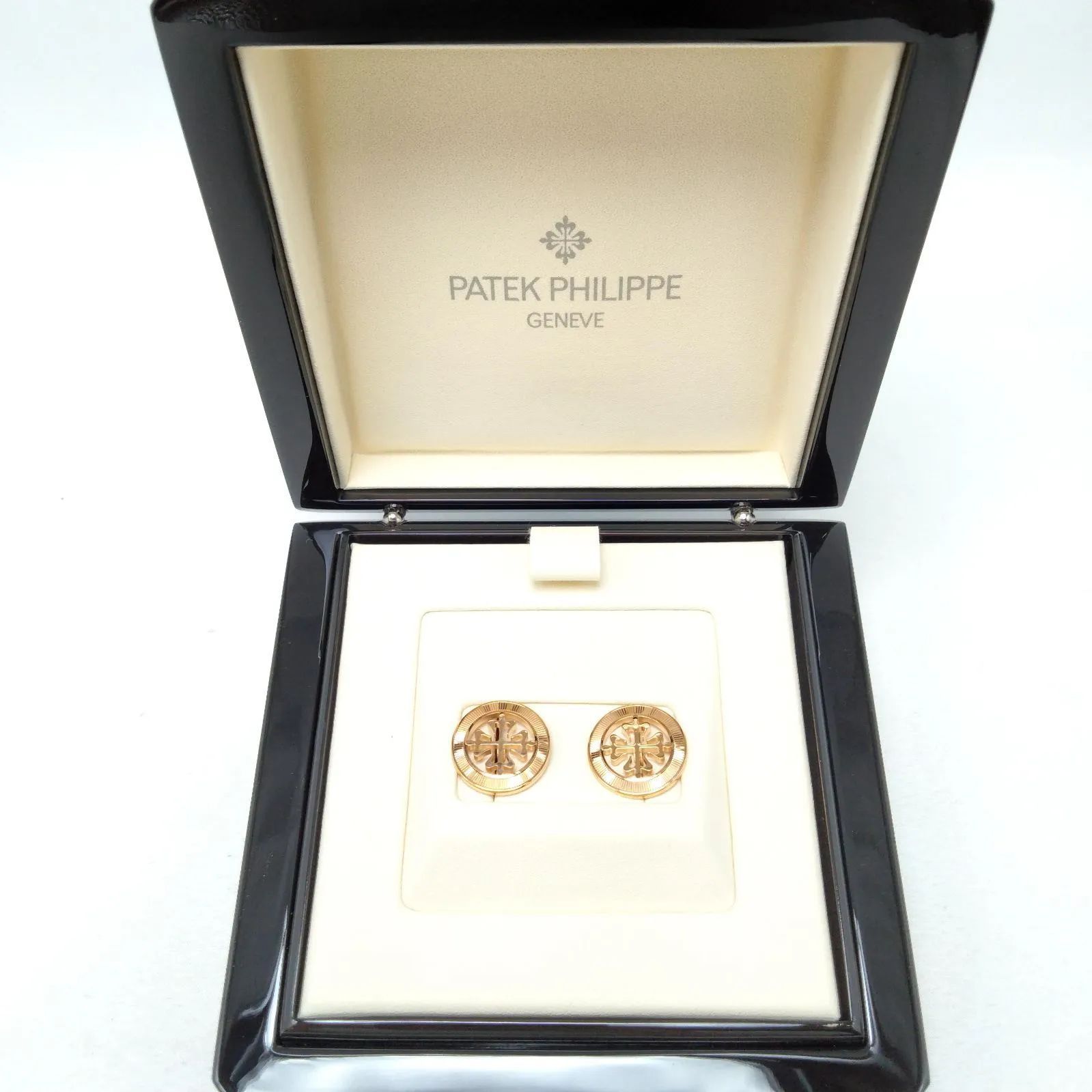 ✨PATEK PHILIPPE✨パテックフィリップ カフス カラトラバ 十字
