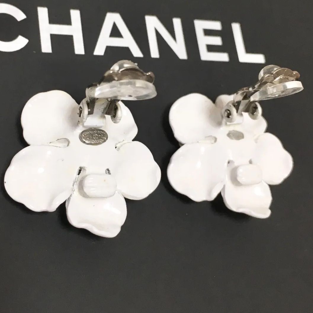 シャネル⭐️CHANELホワイトカメリアピアス⭐️ - csihealth.net