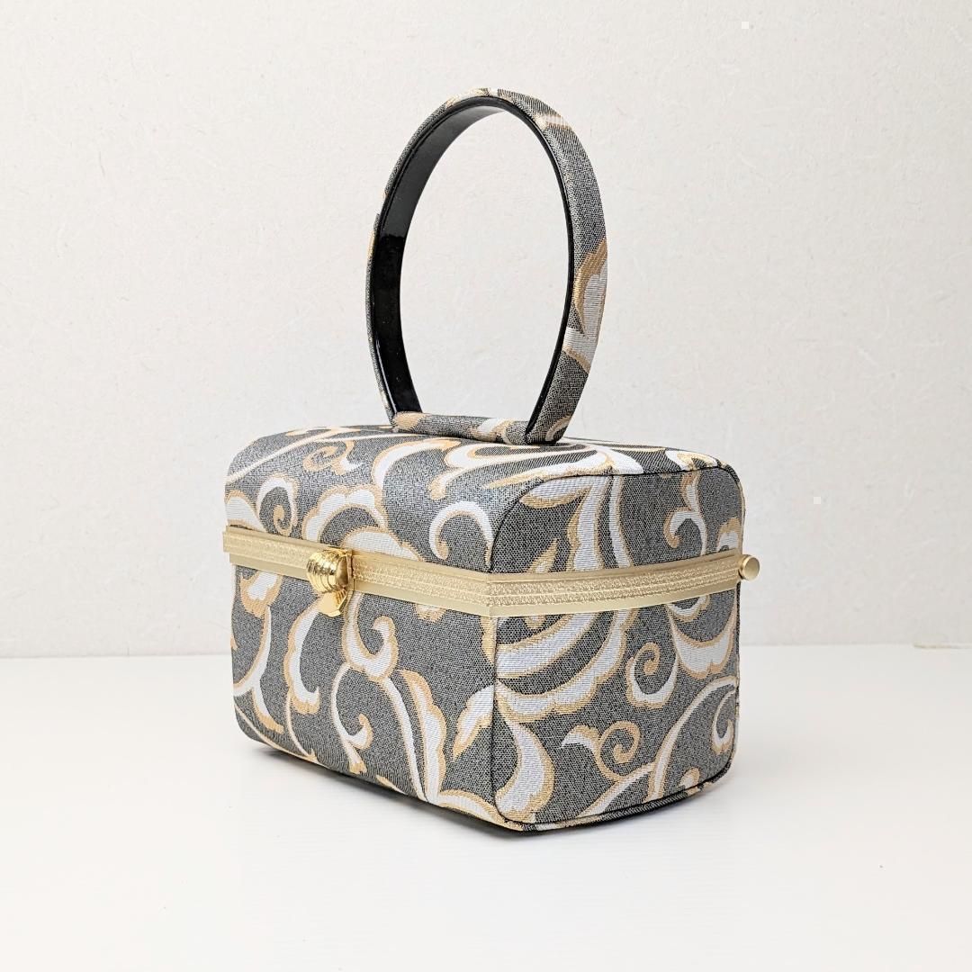 和装 草履 バッグ セット ゴールド 黒 ブラック フリーサイズ u71-4  