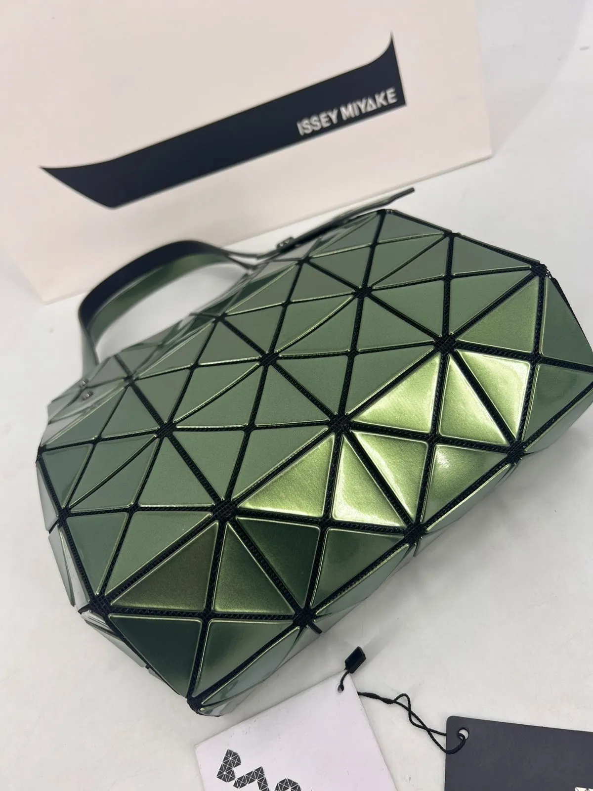 ISSEY MIYAKE イッセイミヤケ BaoBao ハンドバッグ レディバッグ新品