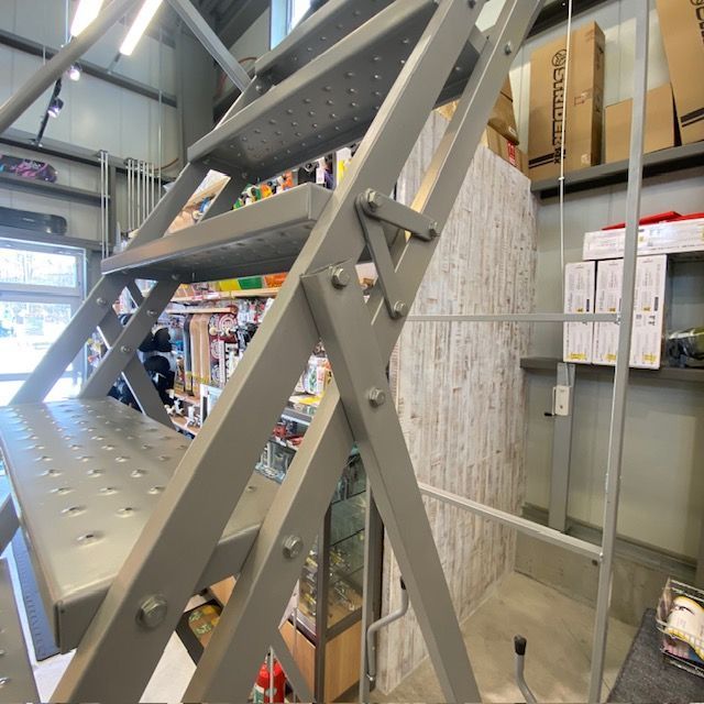 移動式高所作業台