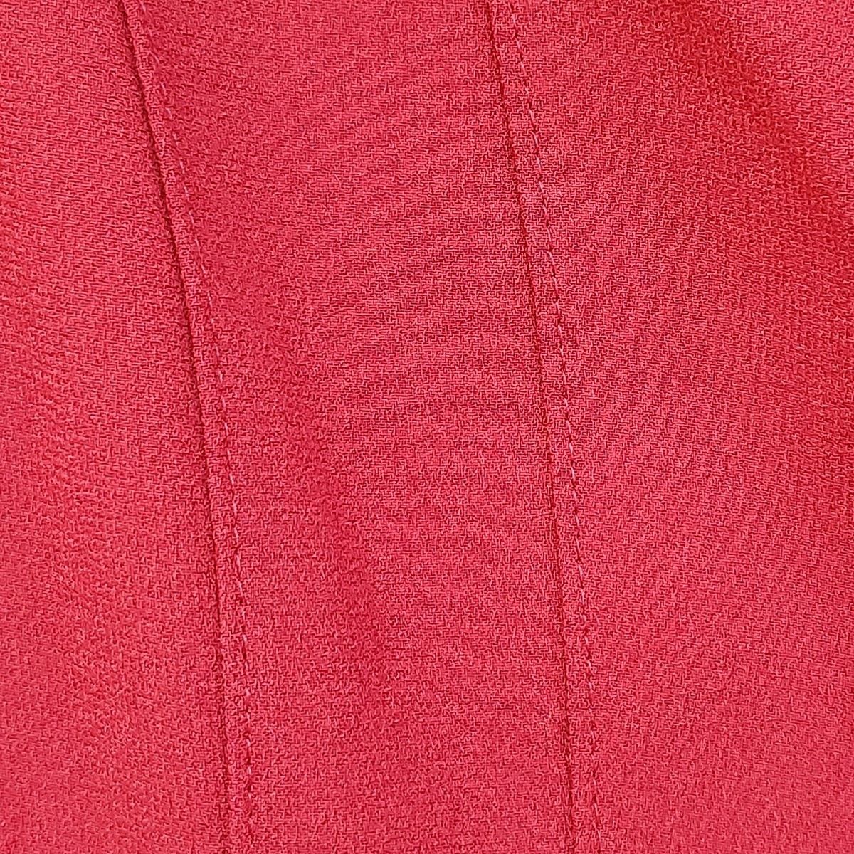 ESCADA(エスカーダ) ジャケット サイズ32 S レディース - レッド 長袖/背面プリーツ/春/秋