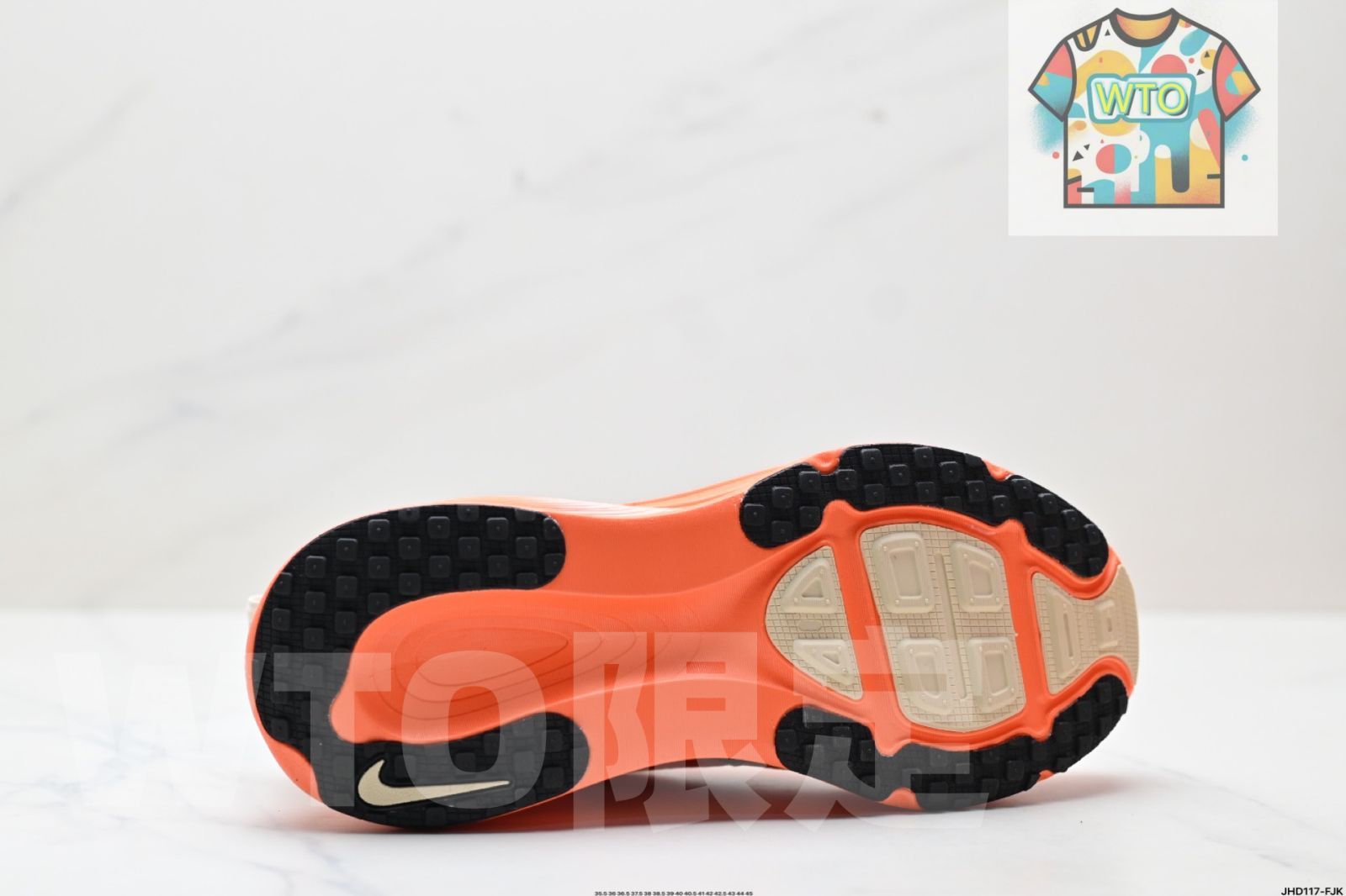 ナイキ ヴォメロ