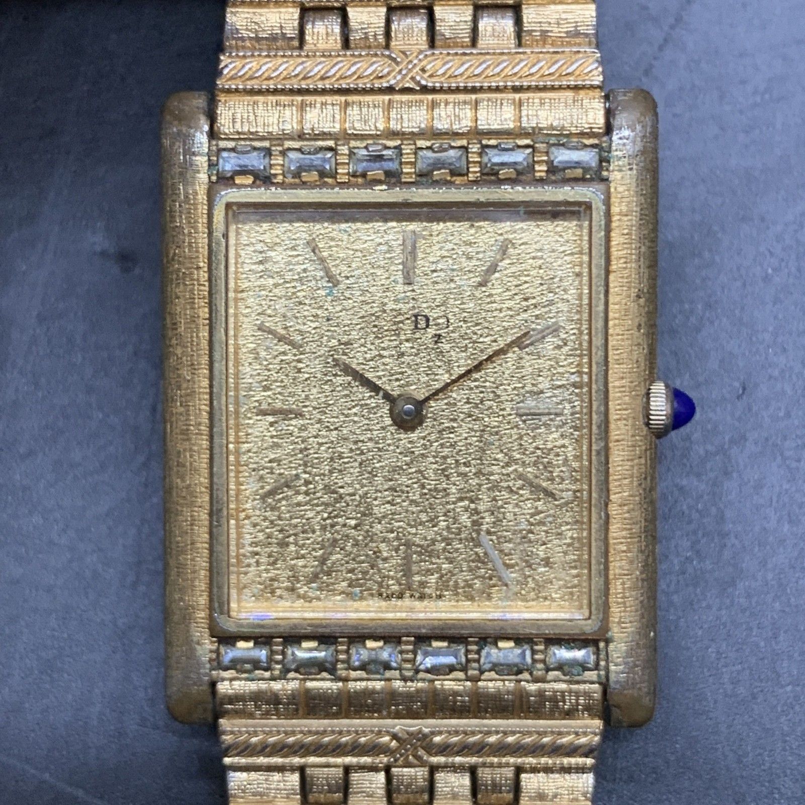 O362　不動 石付き Vintage Rado  スクエア ゴールド クォーツ レディース 腕時計 RADO  砂目ゴールドダイヤル　ラドー O362 不動 石付き Vintage Rado スクエア ゴールド クォーツ