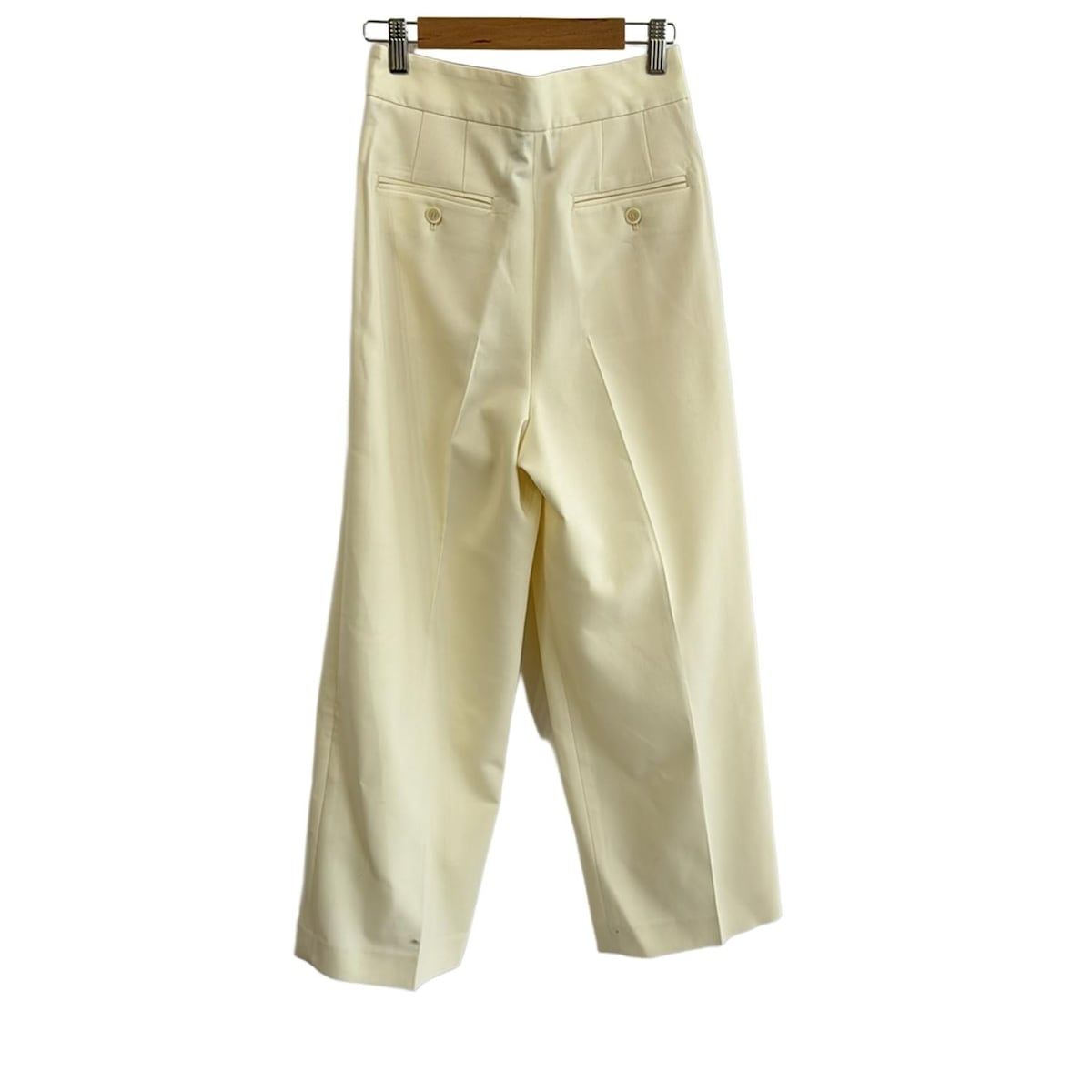 超人気デザイン esteta エステータ パンツ サイズ34 S レディース - アイボリー フルレングス 繊細な