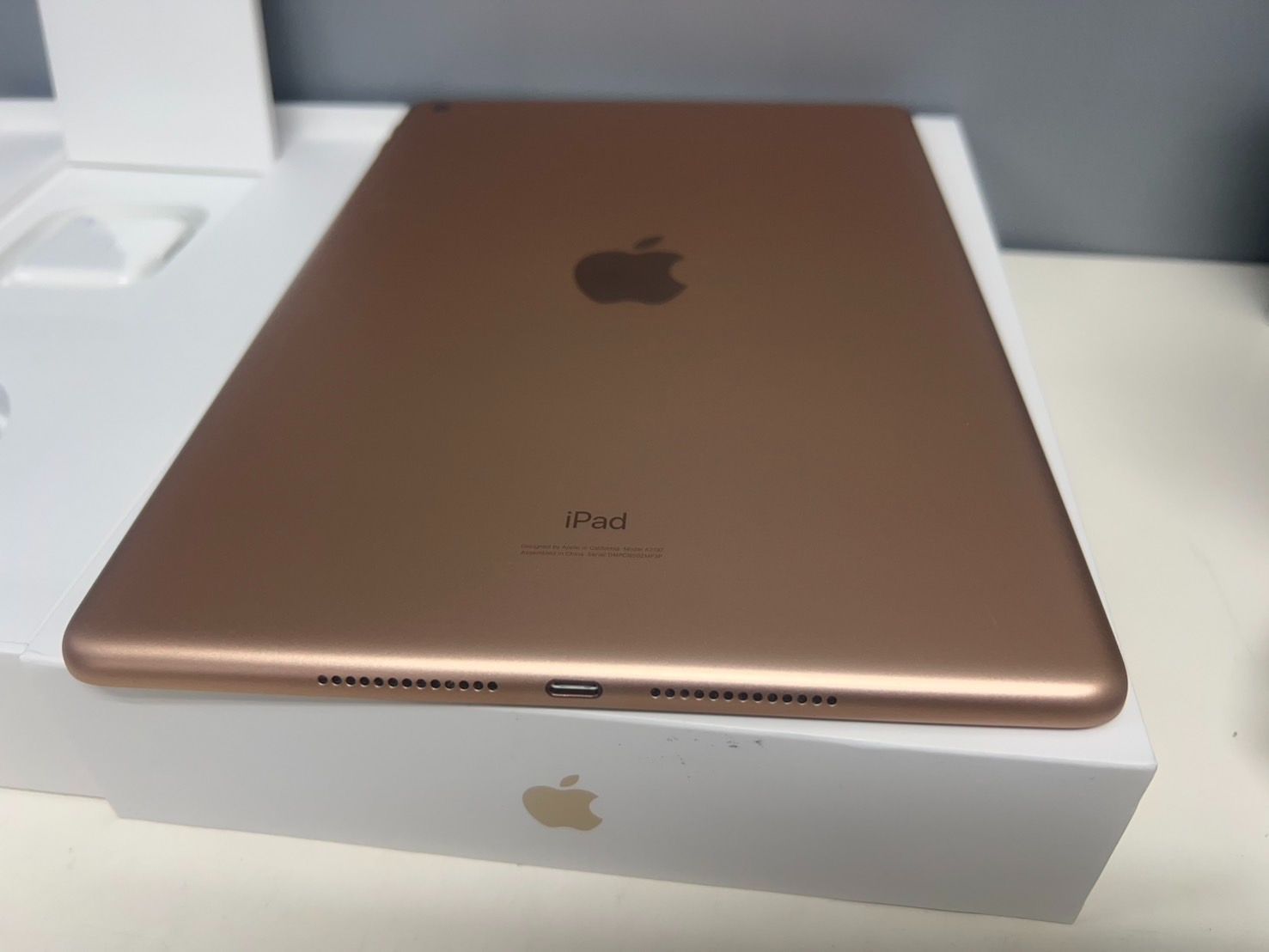 Wi-Fiモデル】iPad 第7世代/32GB/A2197（MW762J/A）