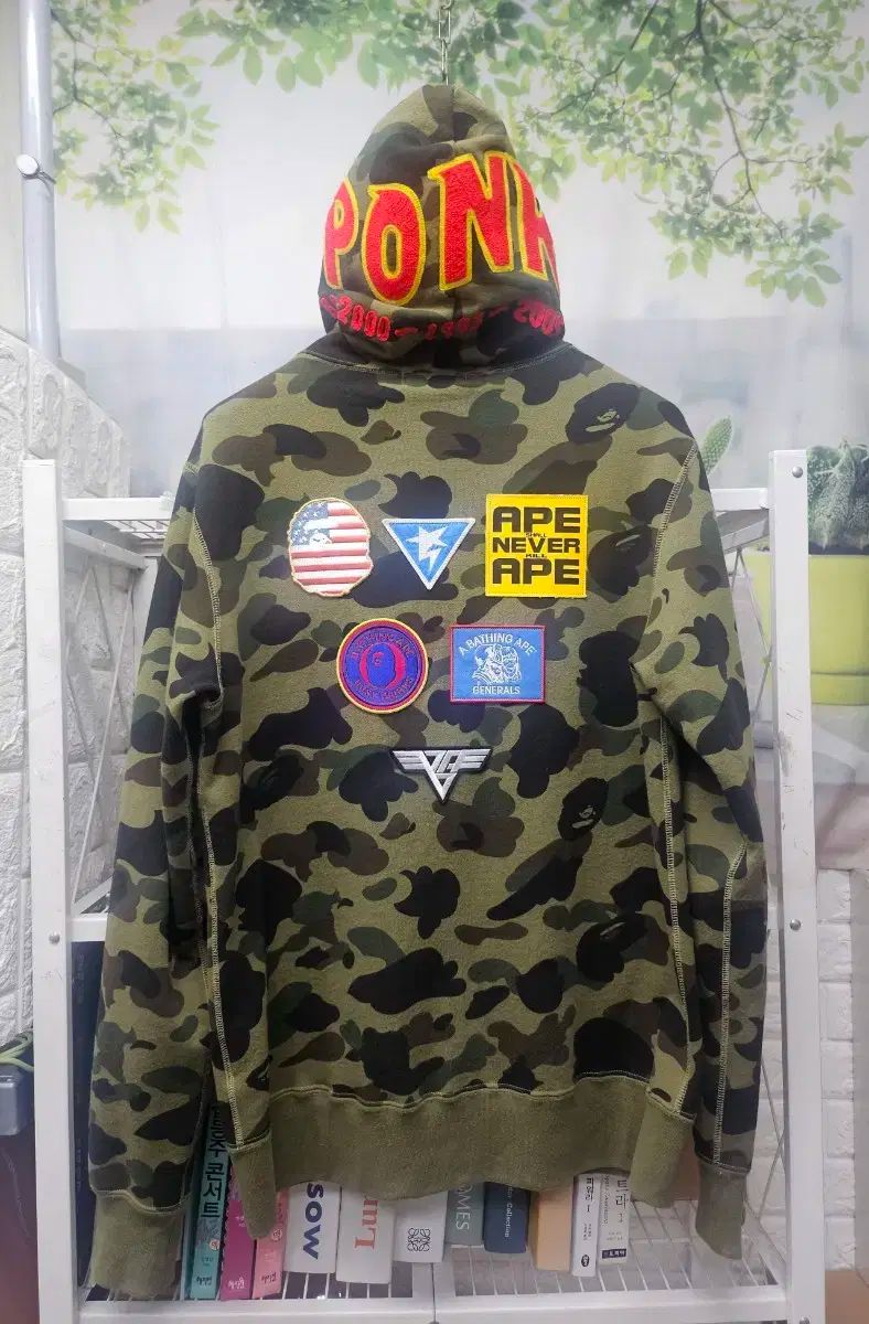 値下げBAPE カモフラージュパーカー Mサイズ A BATHING APE 迷彩ジップアップパーカー