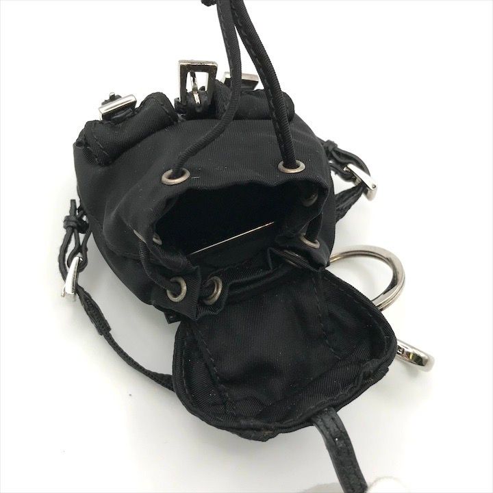 良品 PRADA プラダ 三角ロゴ プレート SV金具 ナイロン レザー