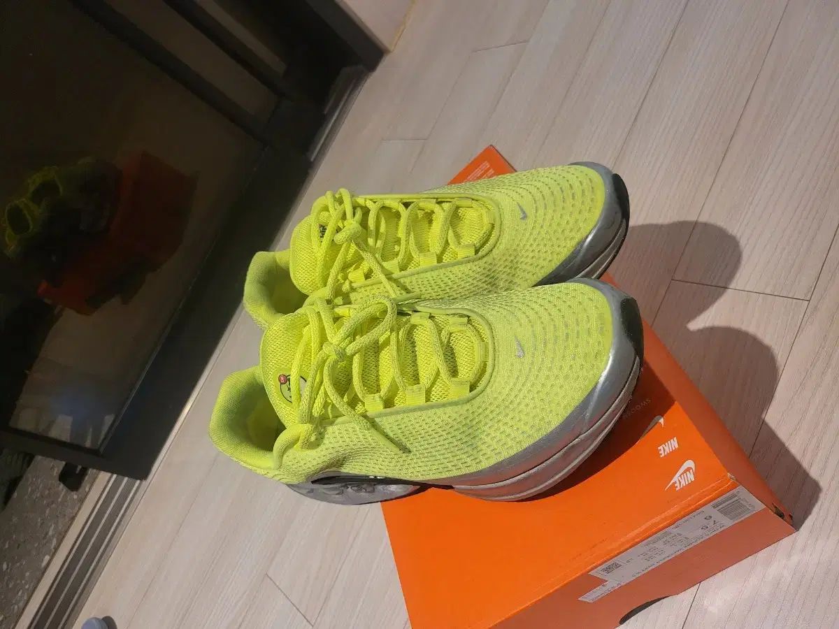 NIKE ナイキ エアマックス DN 265