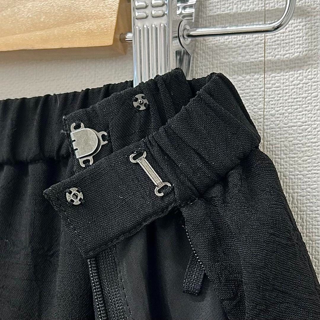 極美品✨エイココンドウ　E-clat デザイン物フレアスカート　42 黒　柄物 極美品✨エイココンドウ E-clat デザイン物フレアスカート 42 黒 柄物