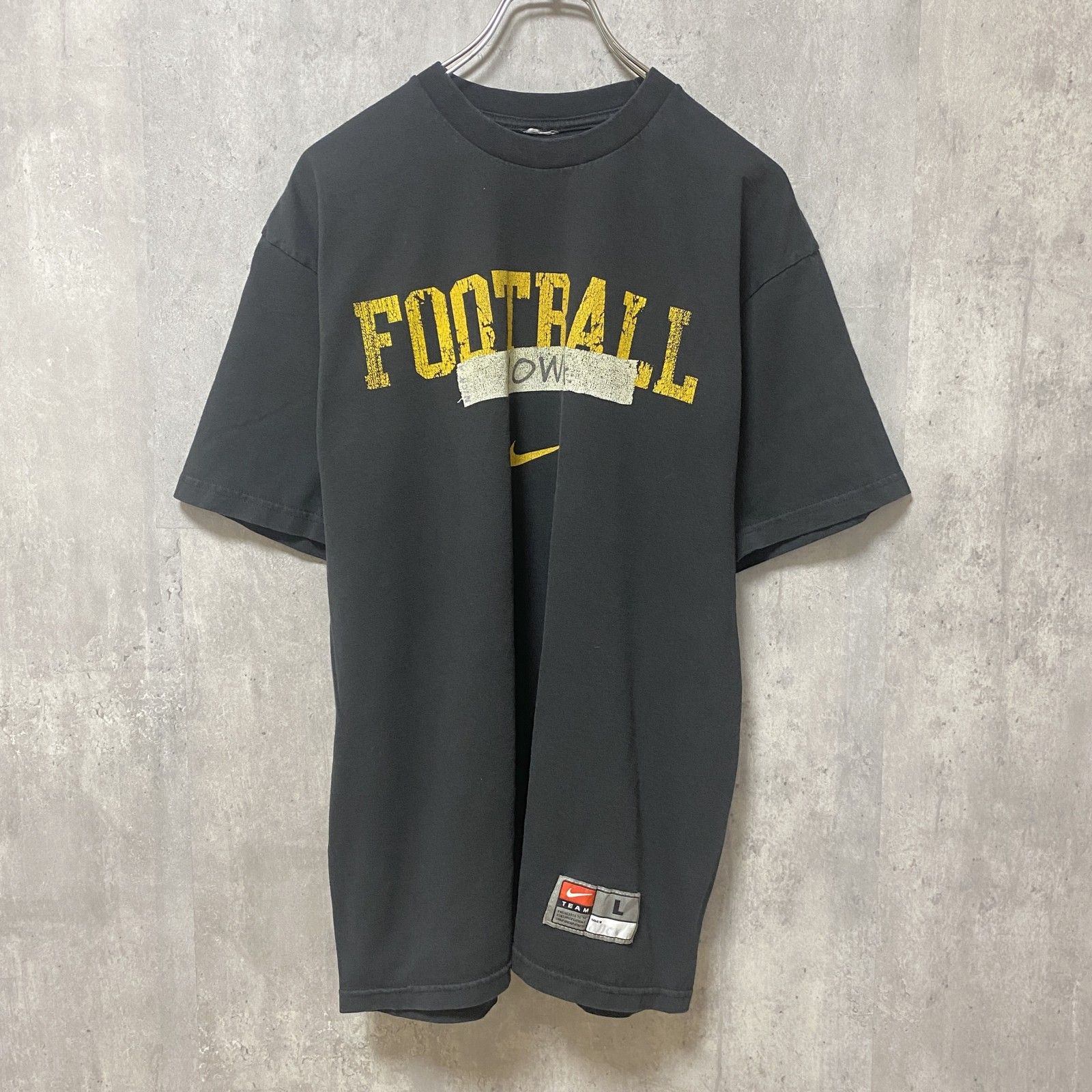 古着 used　NIKE　ナイキ　半袖　プリントTシャツ　黒　ブラック　フットボール　アメフト　スポーツ　　レトロ　デザイン　ストリート　クルーネック　春夏服　メンズ　レディース