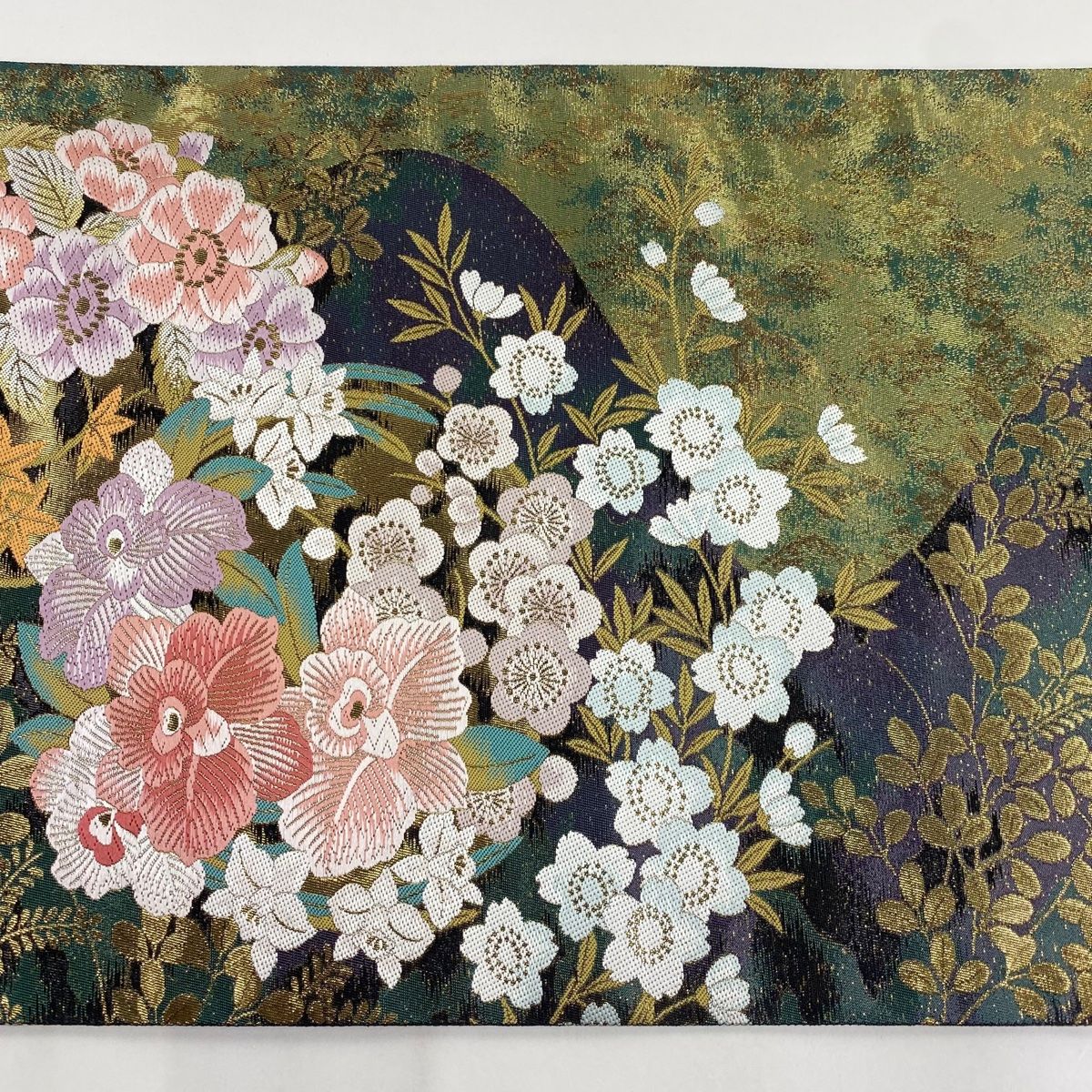 袋帯 美品 秀品 証紙 草花 刺繍 箔 金色 六通 正絹 【中古