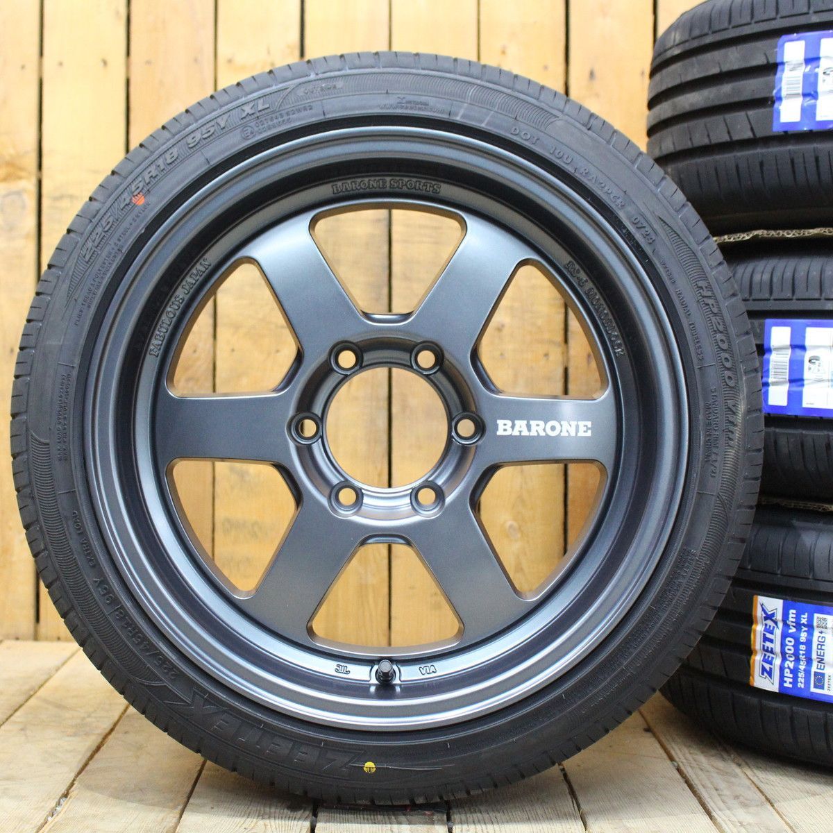 トヨタ 200系 ハイエース オーバーフェンダーサイズ 18インチ 9J+25 ファブレス BARONE XR6 ワイド 225/45R18 新品 タイヤ ホイール 4本SET