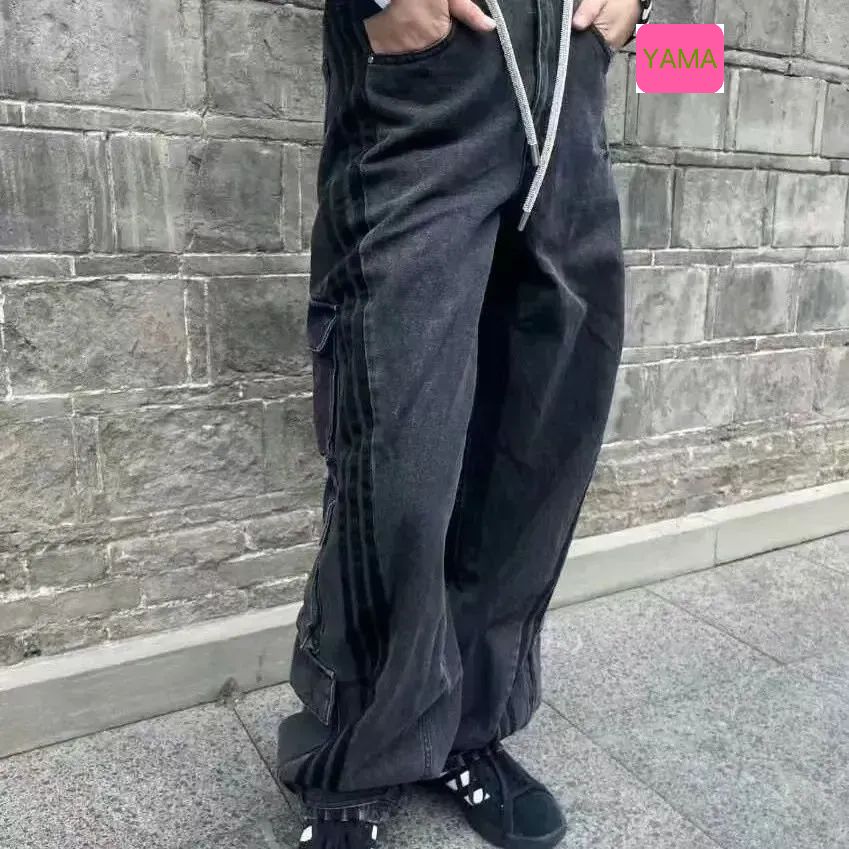 ADIDASアディダス