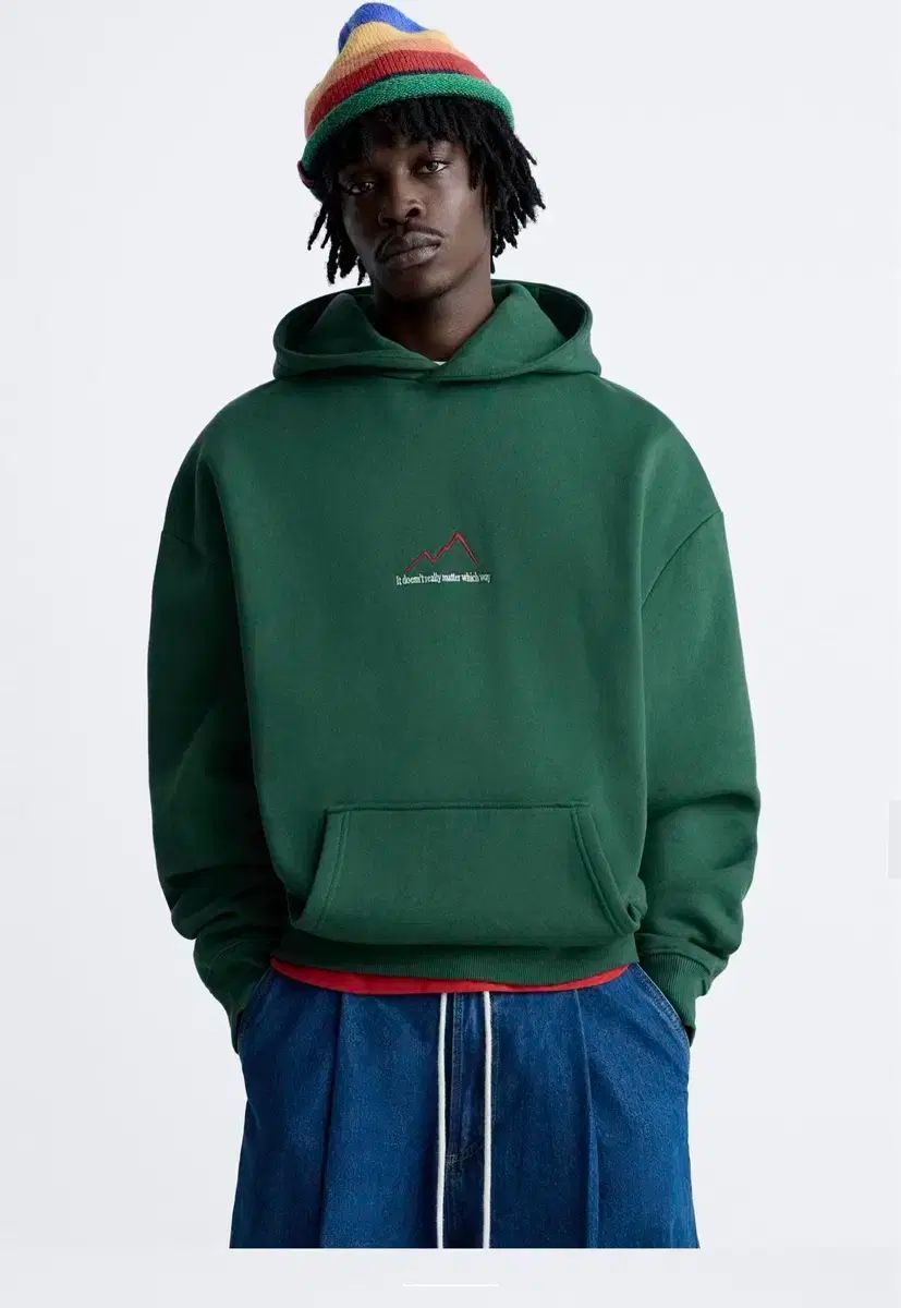 【雷市場（ポンジャン）商品韓国直送】 ZARA フード付きTシャツ 出品 新品