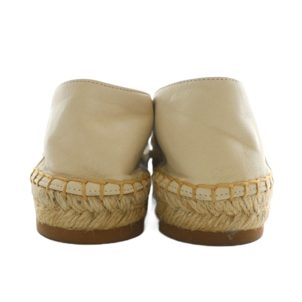 ラウンドトゥ ロゴ