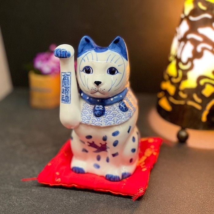 瀬戸焼 染付猫 右 87308-579 招き猫 陶器 オブジェ ギフト 招き猫 ネコ 