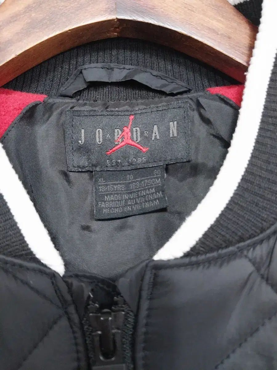 ブルゾン ジャケット