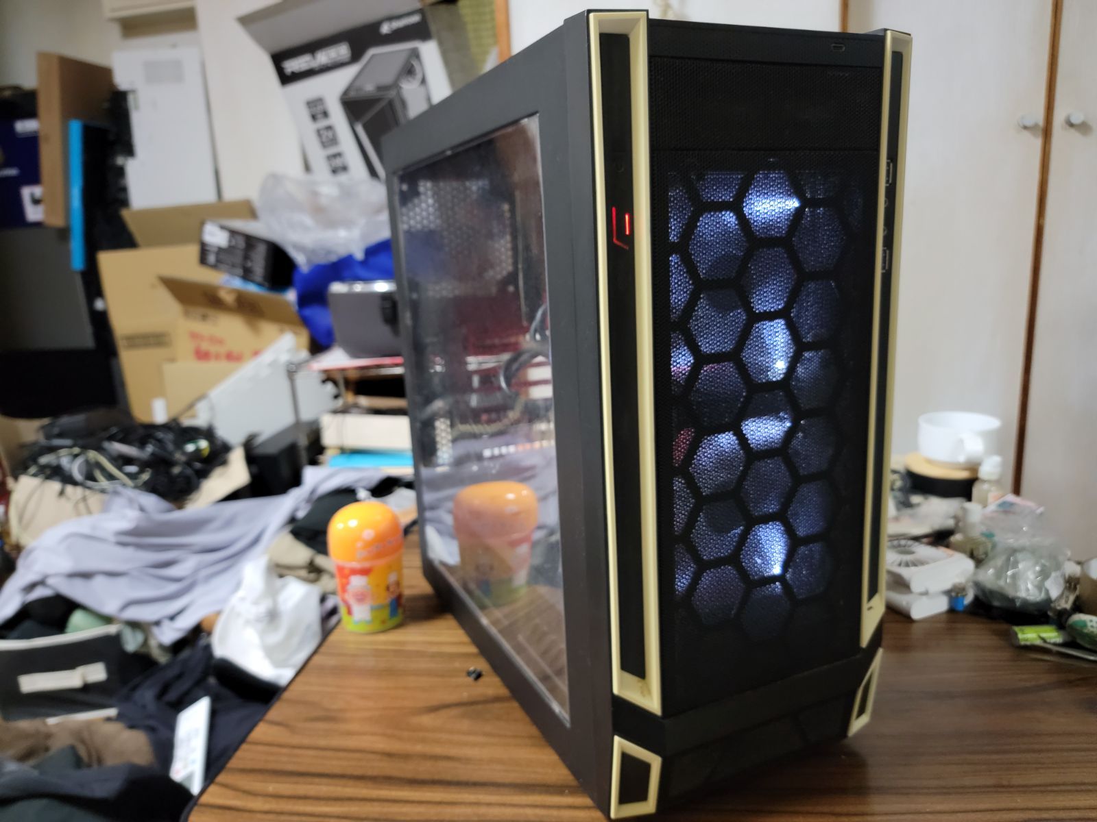 ゲーミングPC作ります 初心者でも大丈夫です 高性能PCも用意できます ヴァロラントやフォートナイト APEX等 オーダーメイド