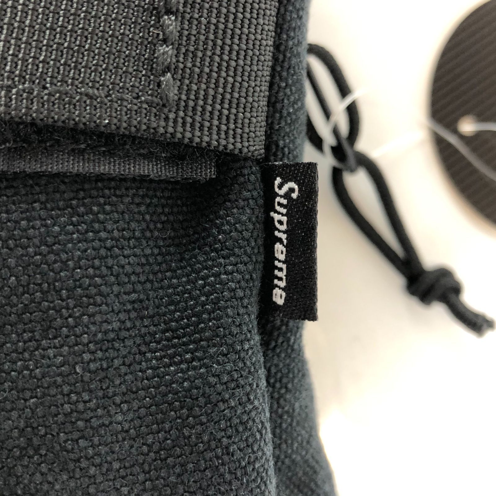 【完全未開封】supreme camera bag + mini pouch 黒 Supreme - Supreme Camera Bag Mini Pouch カメラ ポーチ 新品の