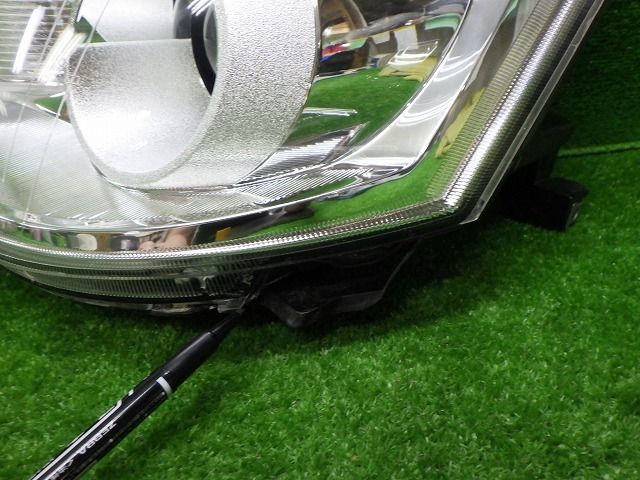 画像用 ブルーバードシルフィ ヘッドライト 左右 HID KG11 100-63824 バラスト
