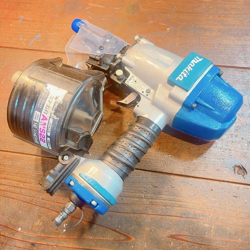 7日保証・整備済】消耗部品多数交換♪マキタ makita 常圧 65mm 釘打ち機 AN622 動作良好！ - メルカリ