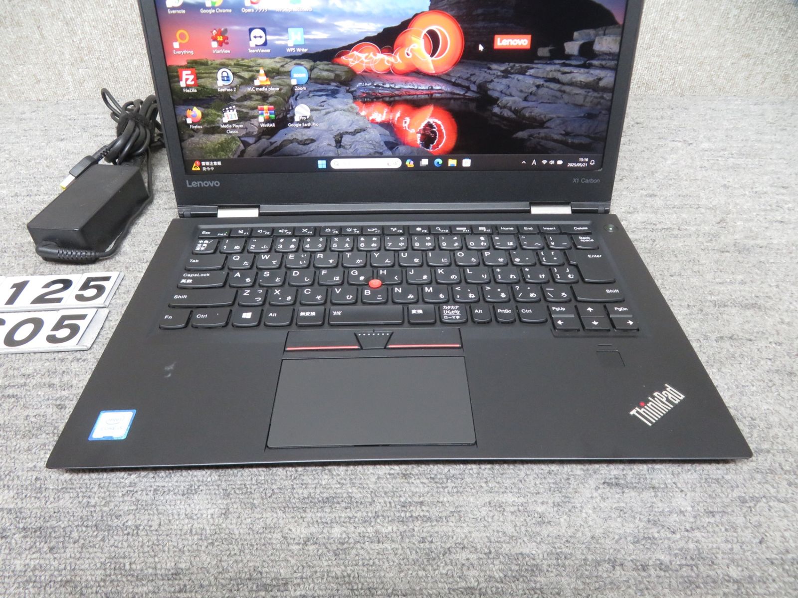 【超人気ビジネスPC】◆ Lenovo ThinkPad X1 Carbon Gen4 / 14型 ◆ 高性能Core i5-6200U /高速 256GB SSD / メモリ8GB ◆ Windows 11 Pro / Office ◆ 到着後すぐに使える ACアダプター付き 超人気ビジネスPC】◇ Lenovo ThinkPad X1 Carbon Gen4 / 14型