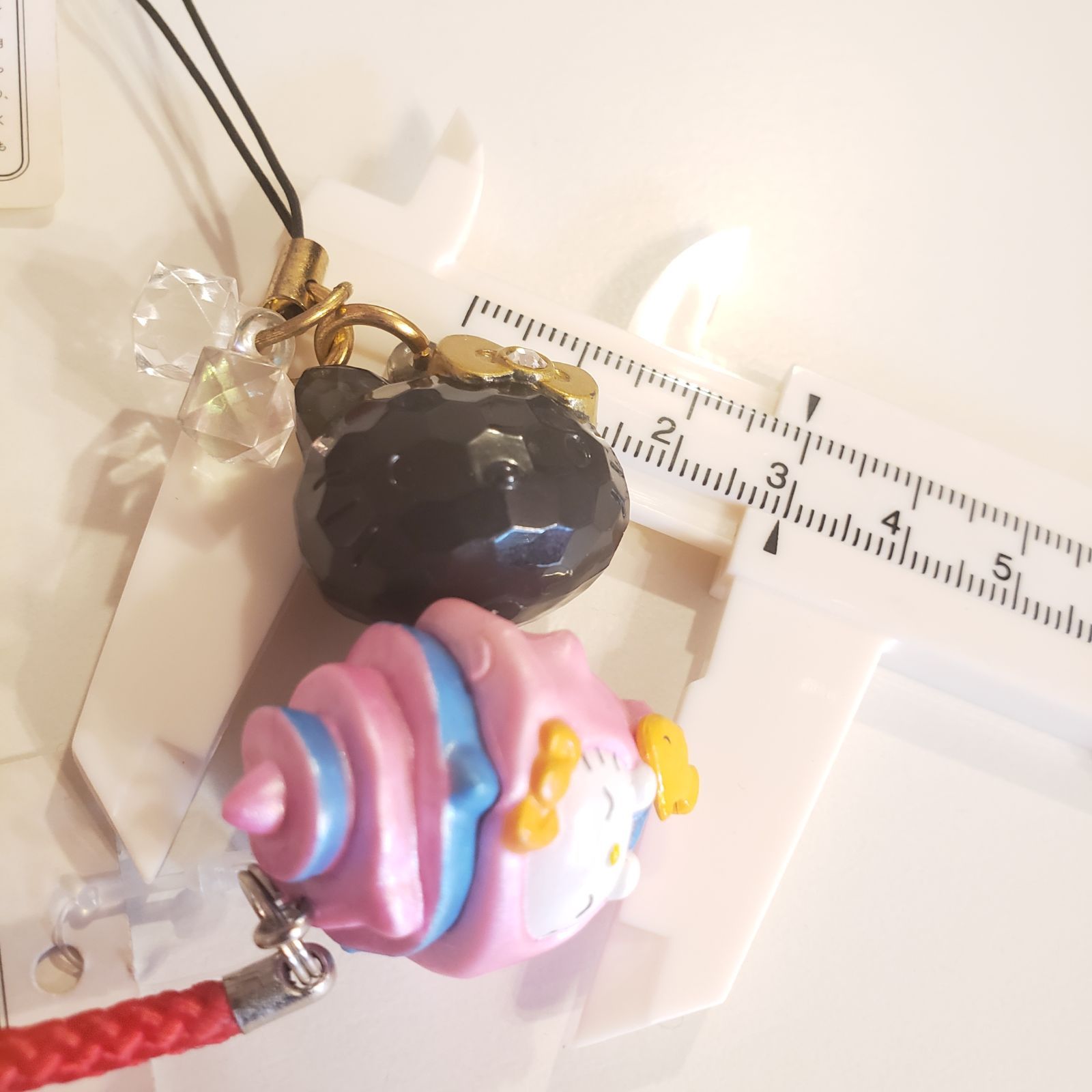 ハローキティ トロピカルバカンスストラップ 根付け レア サンリオ ハローキティ トロピカルバカンス 根付け ストラップ