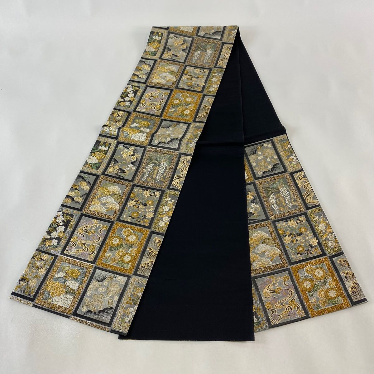 袋帯 美品 秀品 色紙集 松 金糸 箔 銀色 六通 正絹 【中古