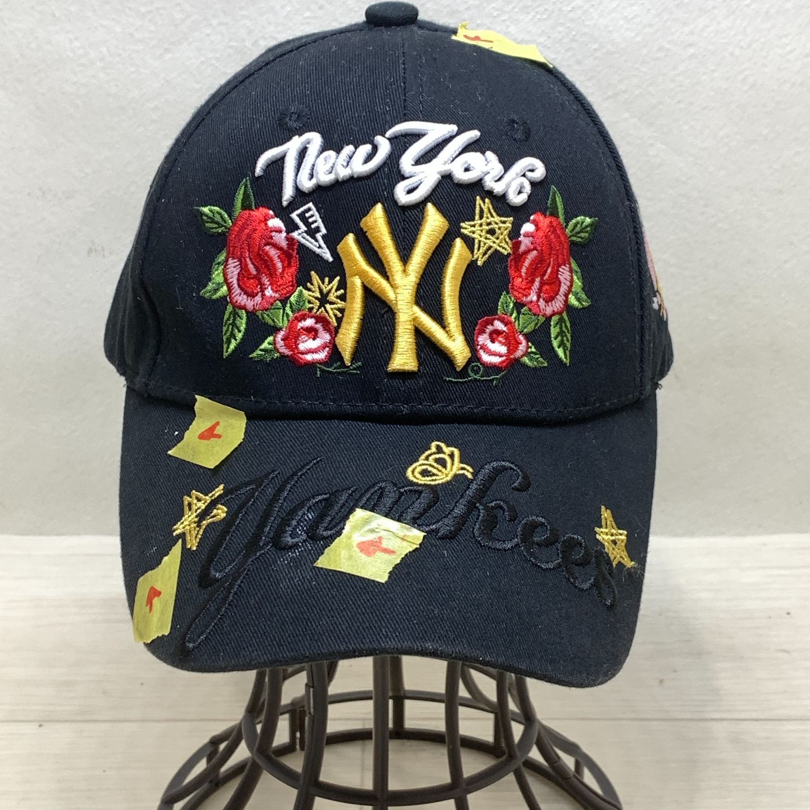 □ニューヨーク ヤンキース 薔薇 刺繍 キャップ 帽子□G40003 - メルカリ