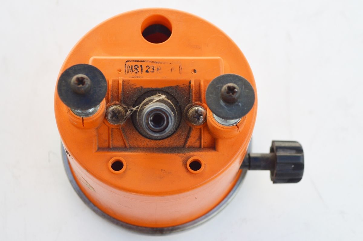 SUZUKI RG250E / X7 スピードメーターギア　中古品　当時物　純正品　RG250　GT250/2 GT2502スズキ RG250E 純正 当時物 ワイヤー ケーブル 新品