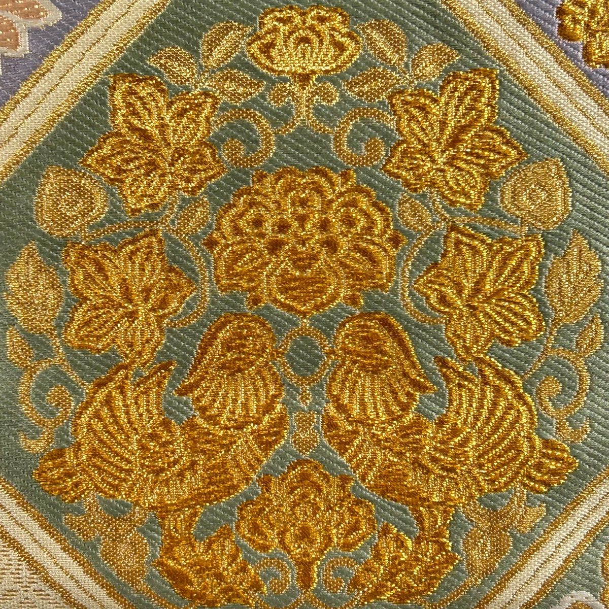 新品未使用　袋帯　正絹　豪華な金糸刺繍　六通柄 袋帯 秀品 華文 七宝 金銀糸 刺繍 金色 六通 正絹 中古