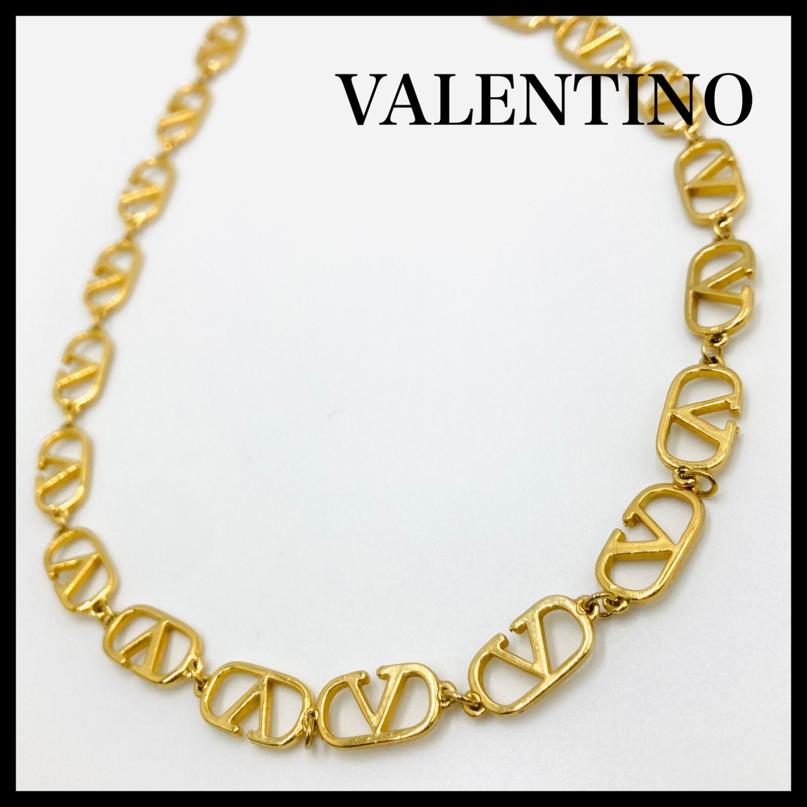 美品】ヴァレンティノ VALENTINO Vロゴ チェーンネックレス 