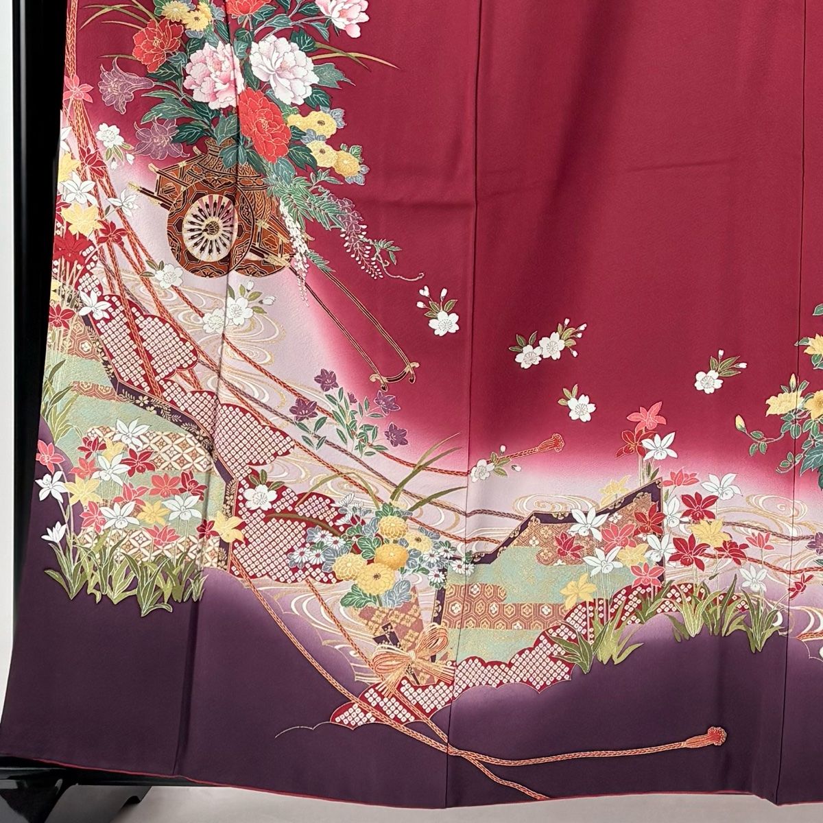 振袖 身丈160cm 裄丈65cm M 袷 花車 流水 金彩 ぼかし えんじ色 正絹