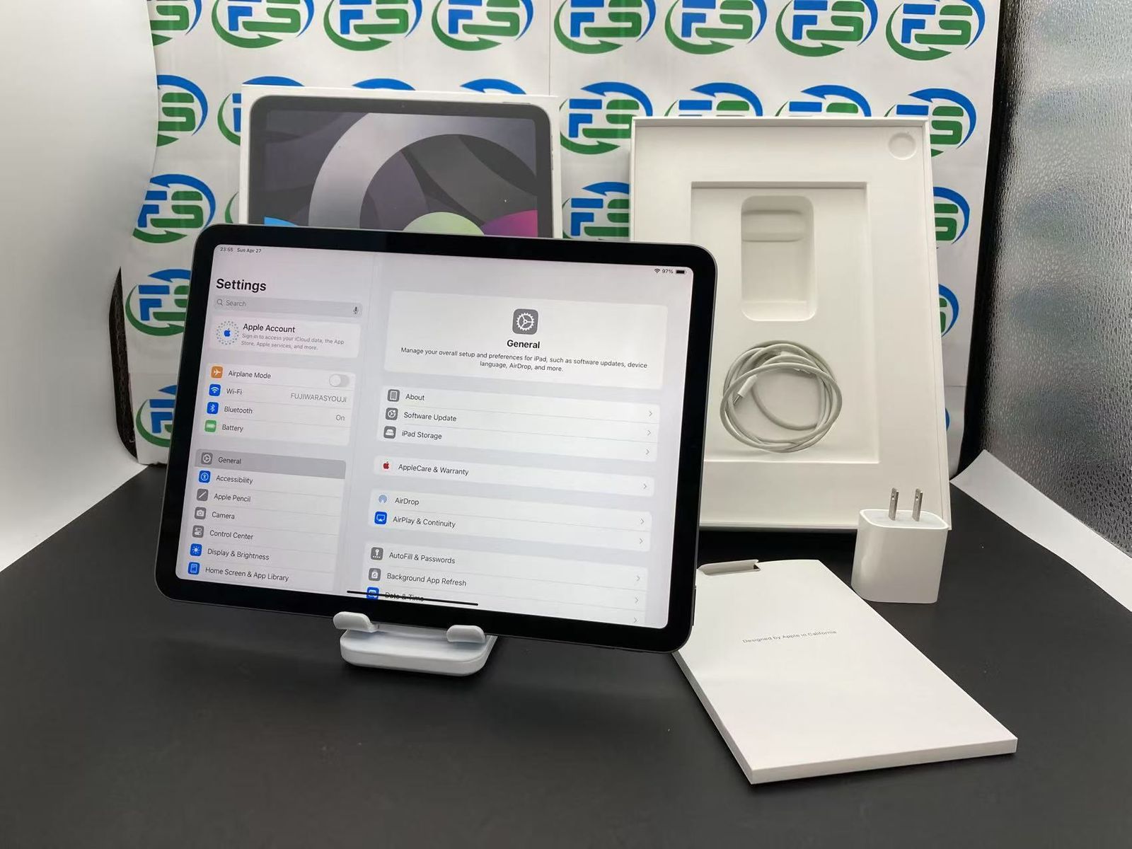 iPad air 第4世代 Wi-Fi+Cellular 256GB 3点セット iPad Air 第4世代 256GB WiFi