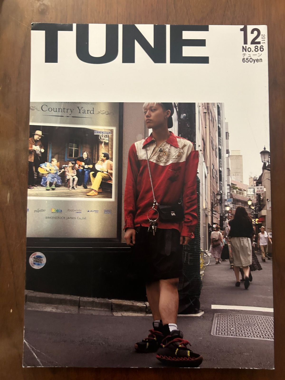 TUNE No.86 2011年12月号 東京&大阪 ストリートファッションスナップ 
