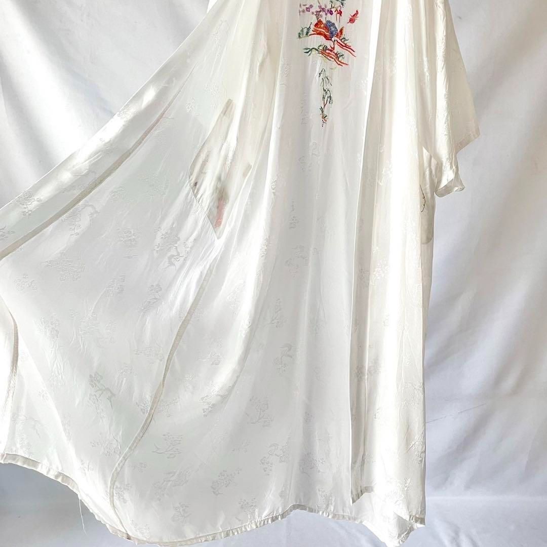 70s vintage 白 チャイニーズ刺繍ガウン レーヨン 70年代 羽織 古着 