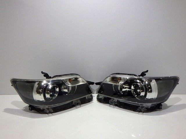 比較的 コーティング ZRE152N ZRE154 ルミオン 後期 ヘッドライト 左右 HID 12-540 4 G バラスト付き 250422016
