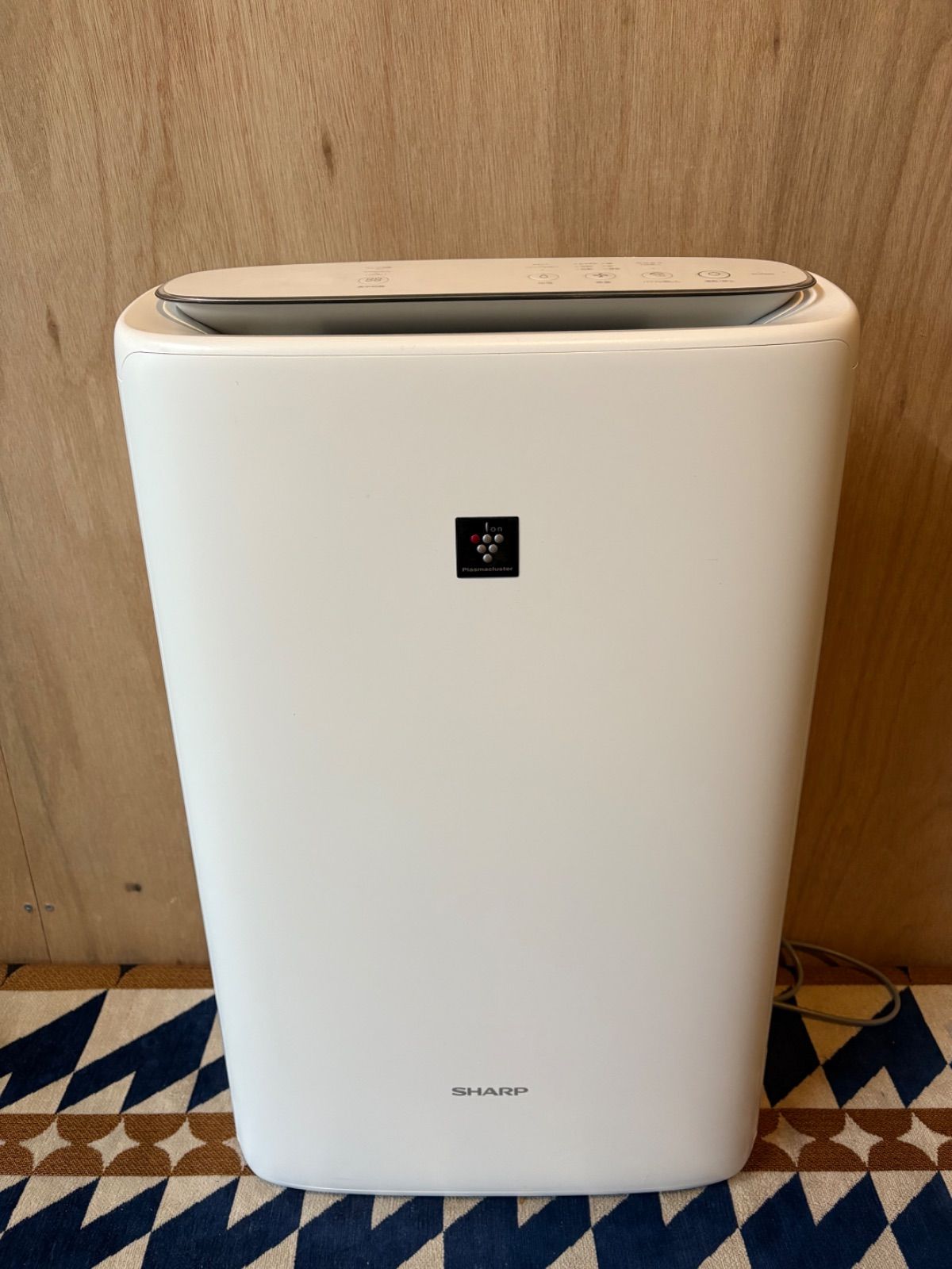 シャープ 加湿空気清净機 KI-PS50-W 2022年製 - メルカリ