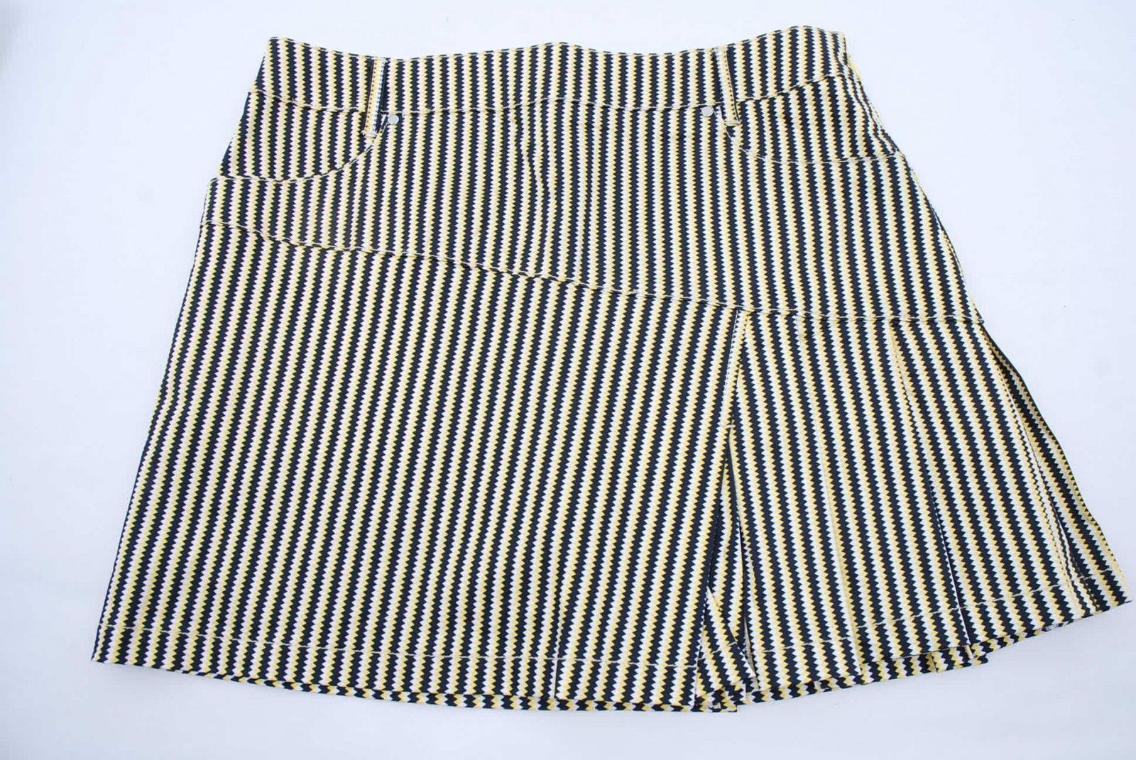 St.Andrews - coco 中古 セントアンドリュース StANDREWS レディース スカート L 黒×黄色 一体型インナーパンツ付き 中古 レディース セントアンドリュース StANDREWS スカート L 黒