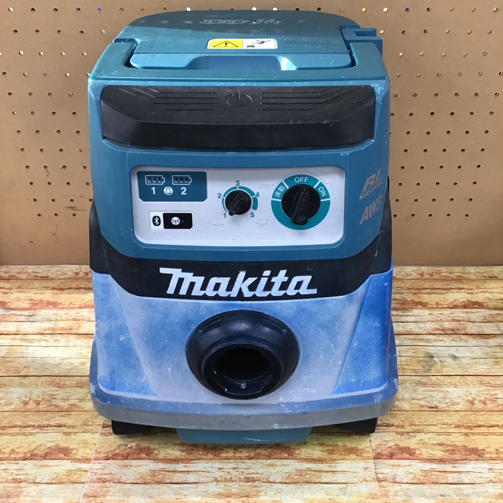 ☆マキタ(makita) コードレス集じん機 乾式 VC864DZ【川崎店】 - メルカリ