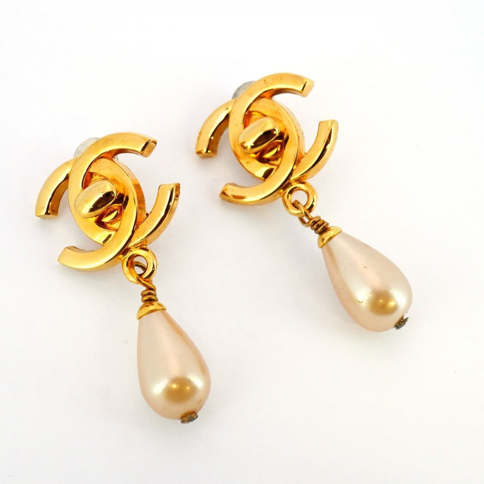 シャネル Chanel シャネル イヤリング ココマーク ターンロック GPメッキ フェイクパール ゴールドレディース P1197864