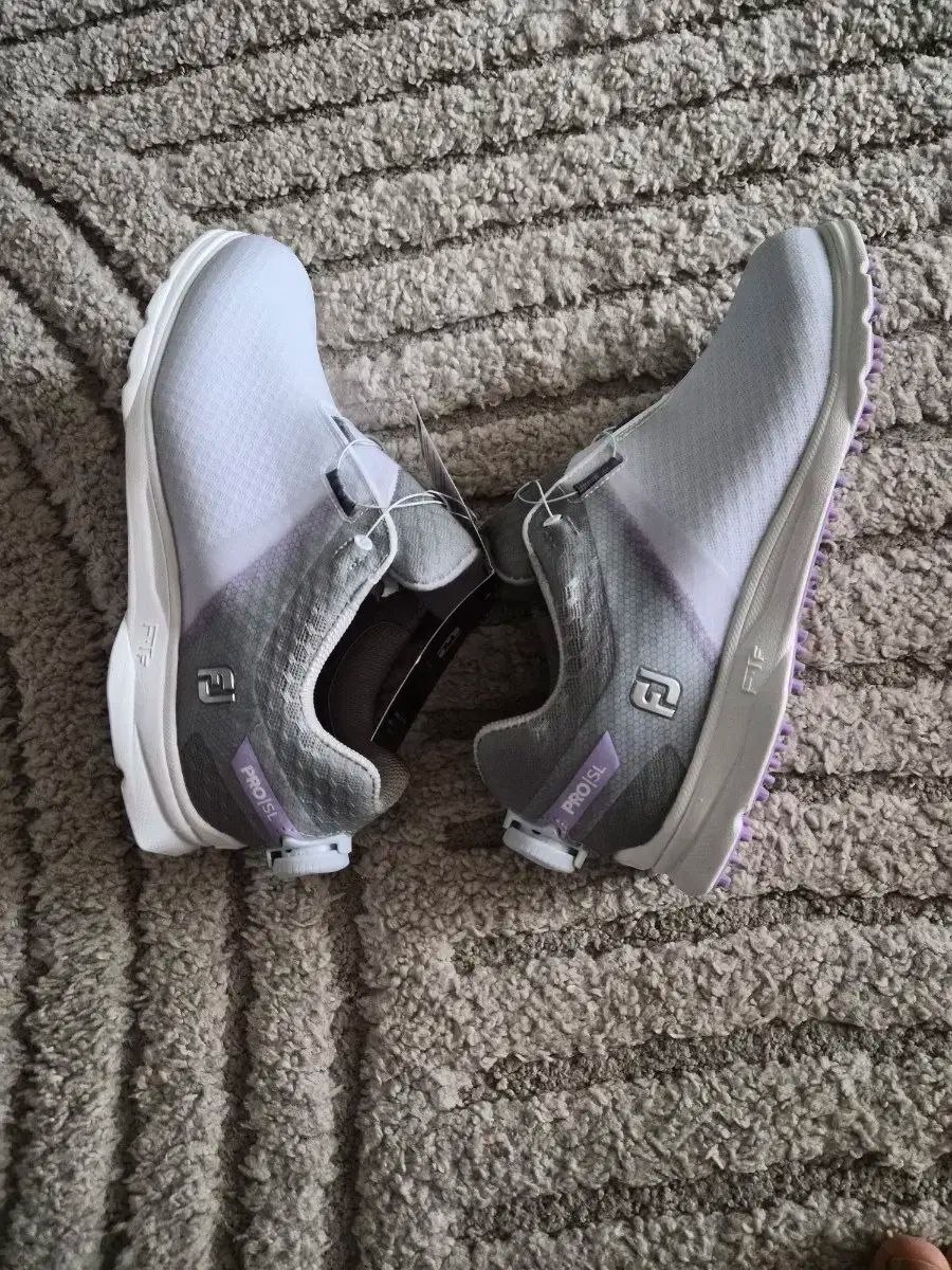 本物のフットジョイ PRO SL ボアゴルフシューズ