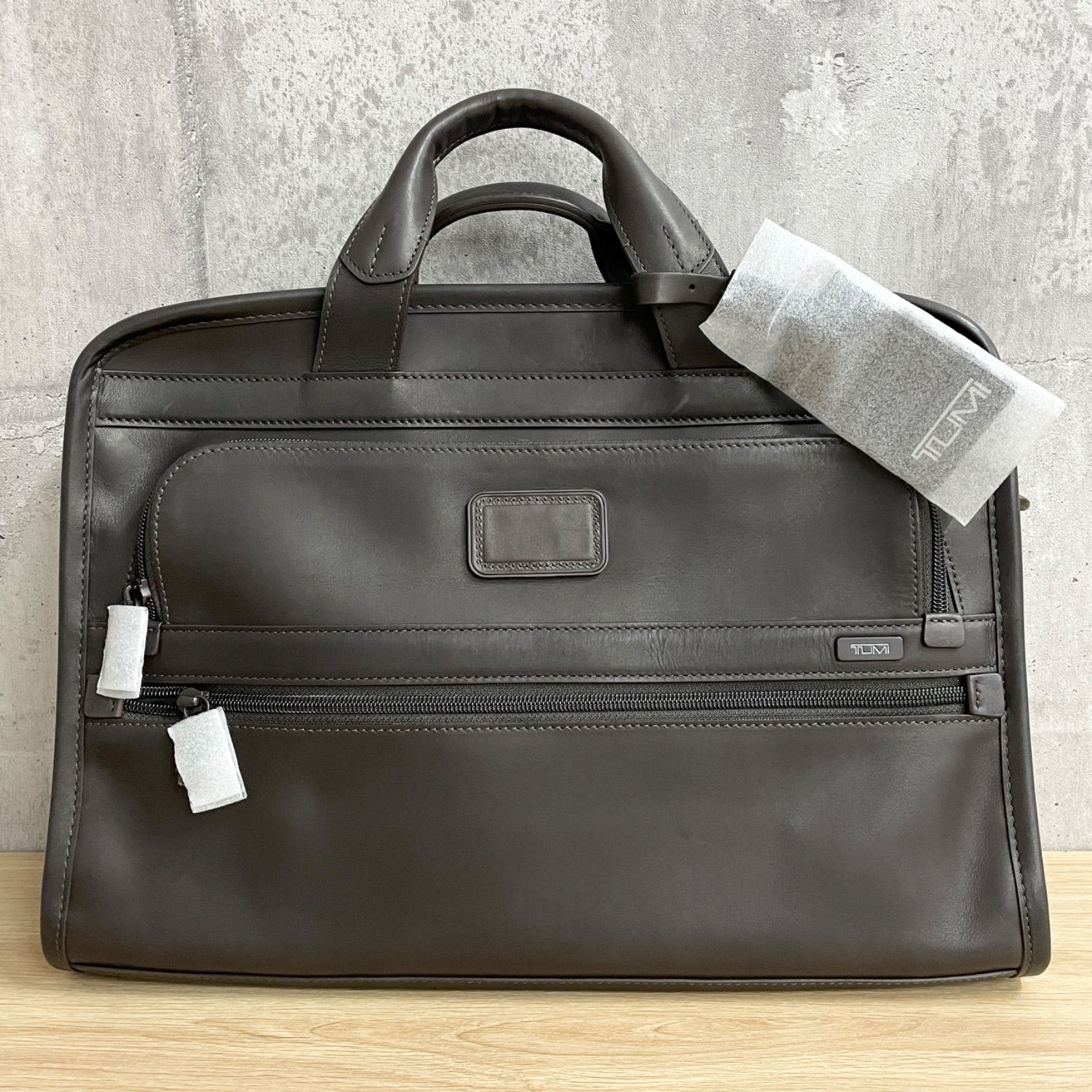 TUMI トゥミ slim Deluxe Leather portfolio スリム・デラックス