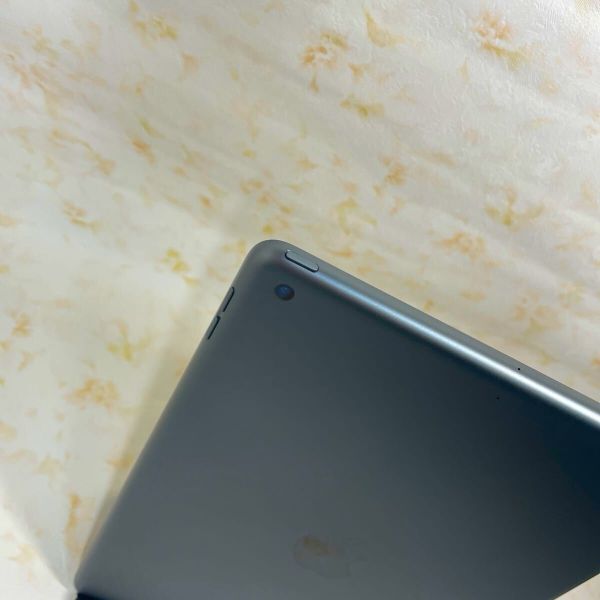 9世代 Wi-Fi64GB