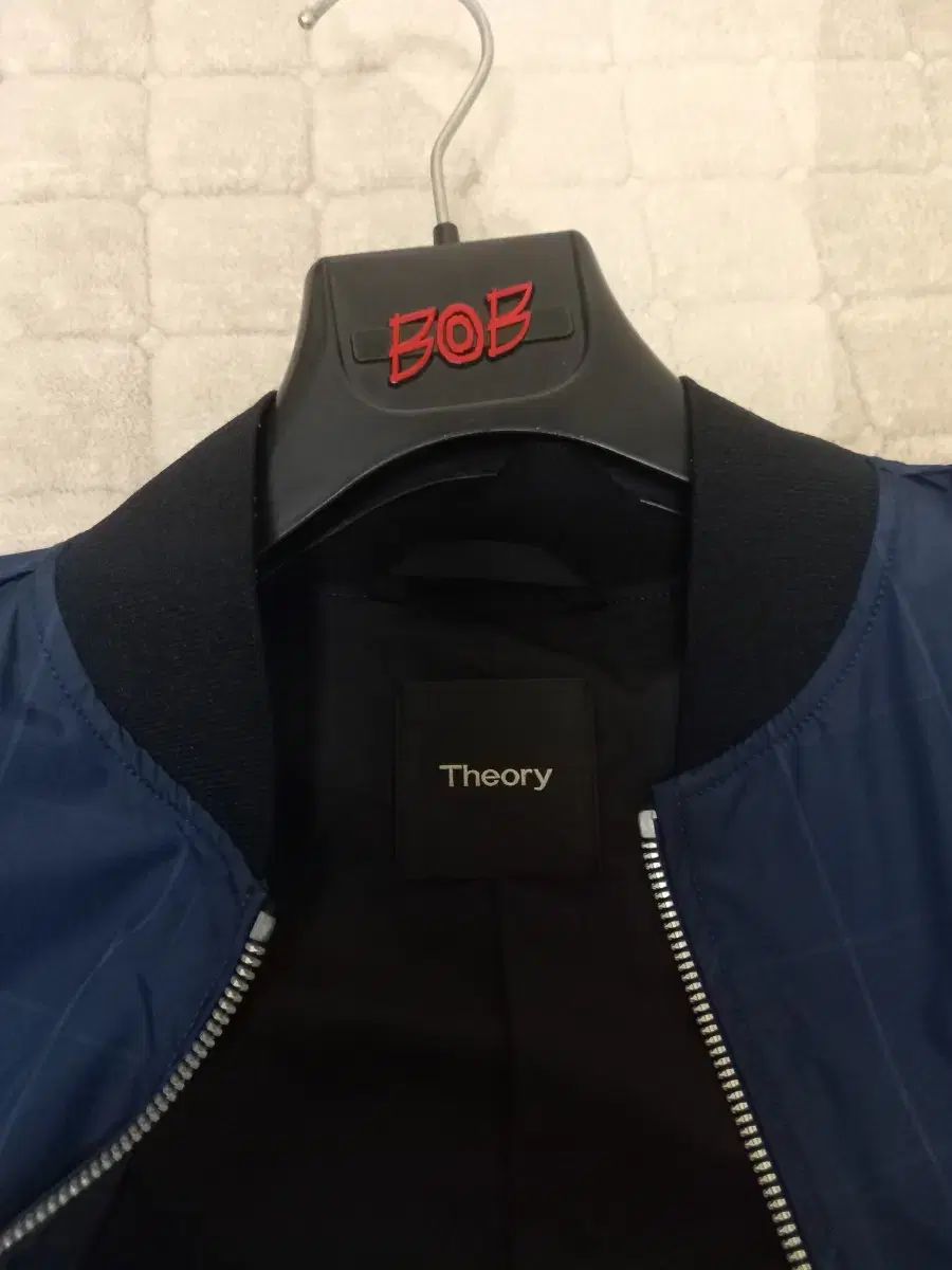 Theory(セオリー) ウインドブレーカー ブルゾン 95 - メルカリ