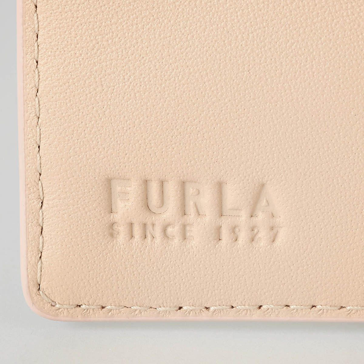新品 フルラ FURLA 2つ折り財布 ヌヴォラ COMPACT WALLET アザレア 新品 フルラ FURLA 2つ折り財布 ヌヴォラ COMPACT WALLET アザレア