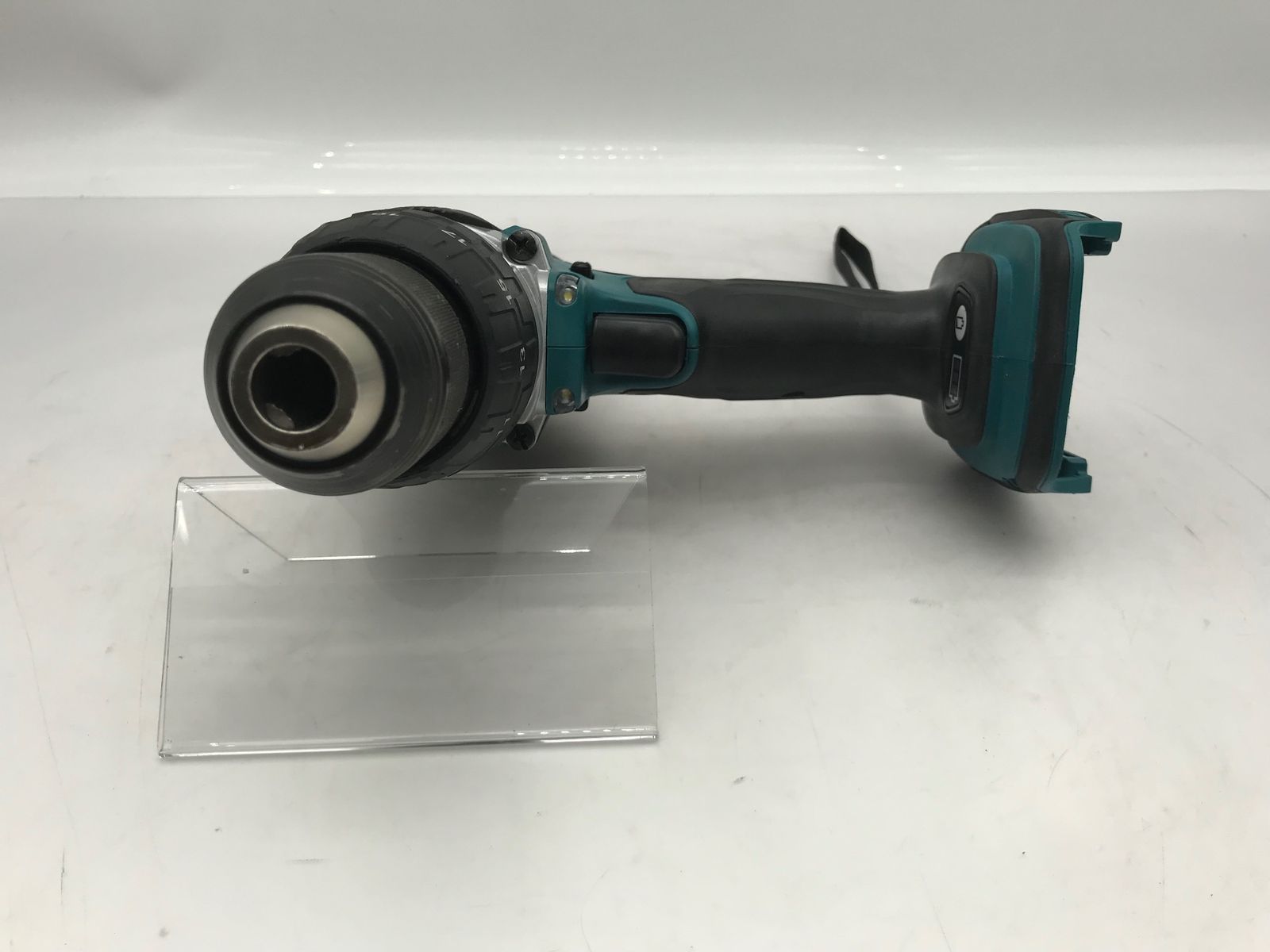 マキタ 18v充電式ドライバドリル