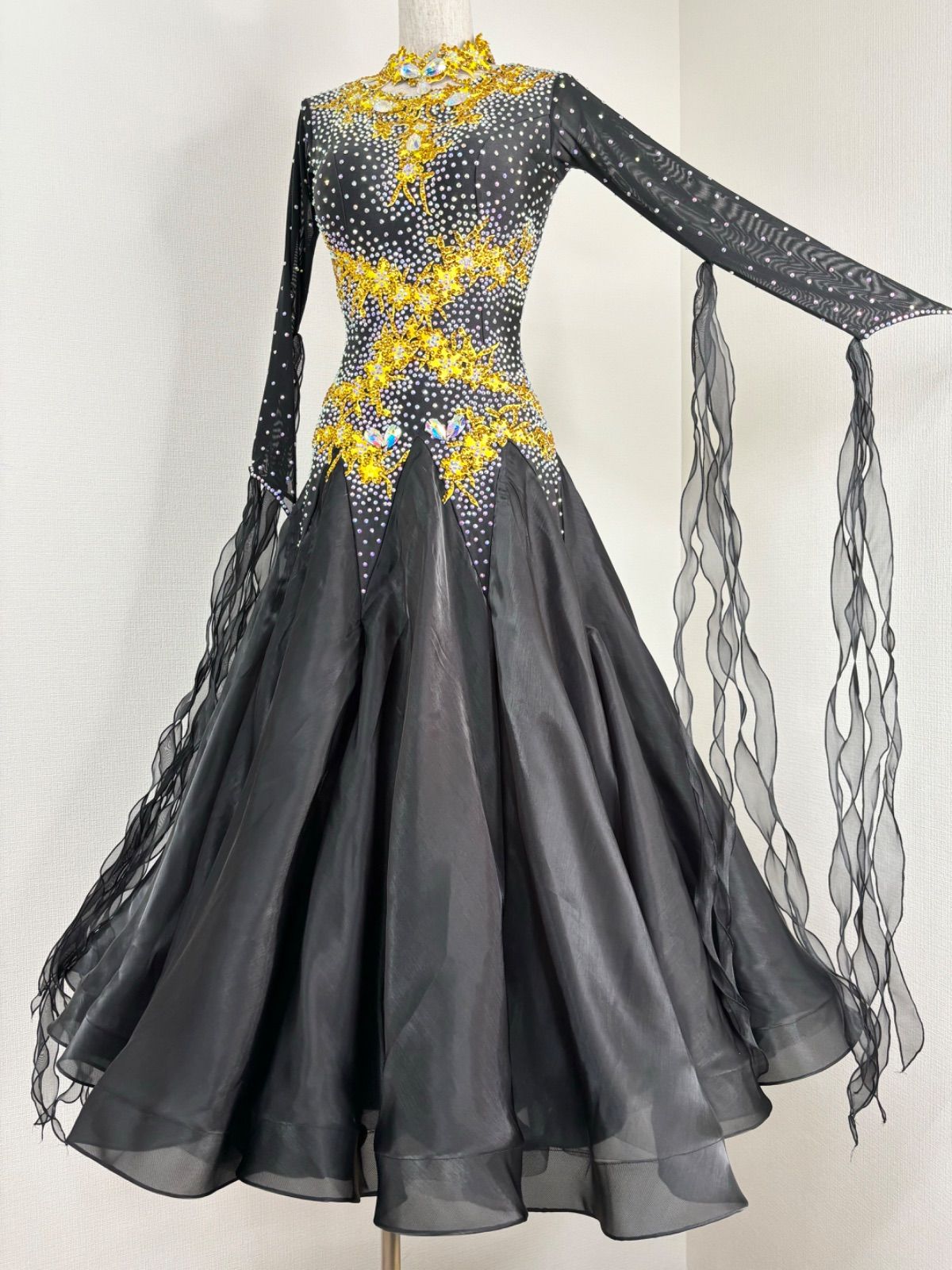 新品》社交ダンス 豪華 ブラック スタンダード モダン デモ 競技